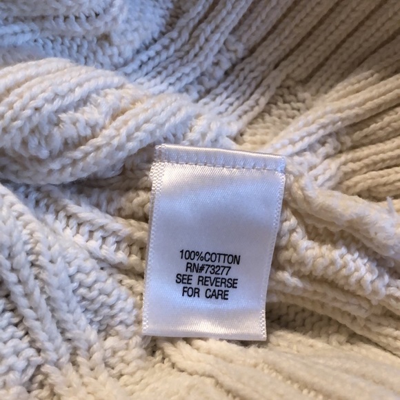 Croft&Barrow Turtleneck Sweater - Picture 10 of 13